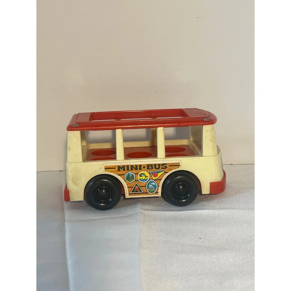 Vintage Fisher Price Little People Mini Bus Toy Red Cream‎ 1970s FP 141